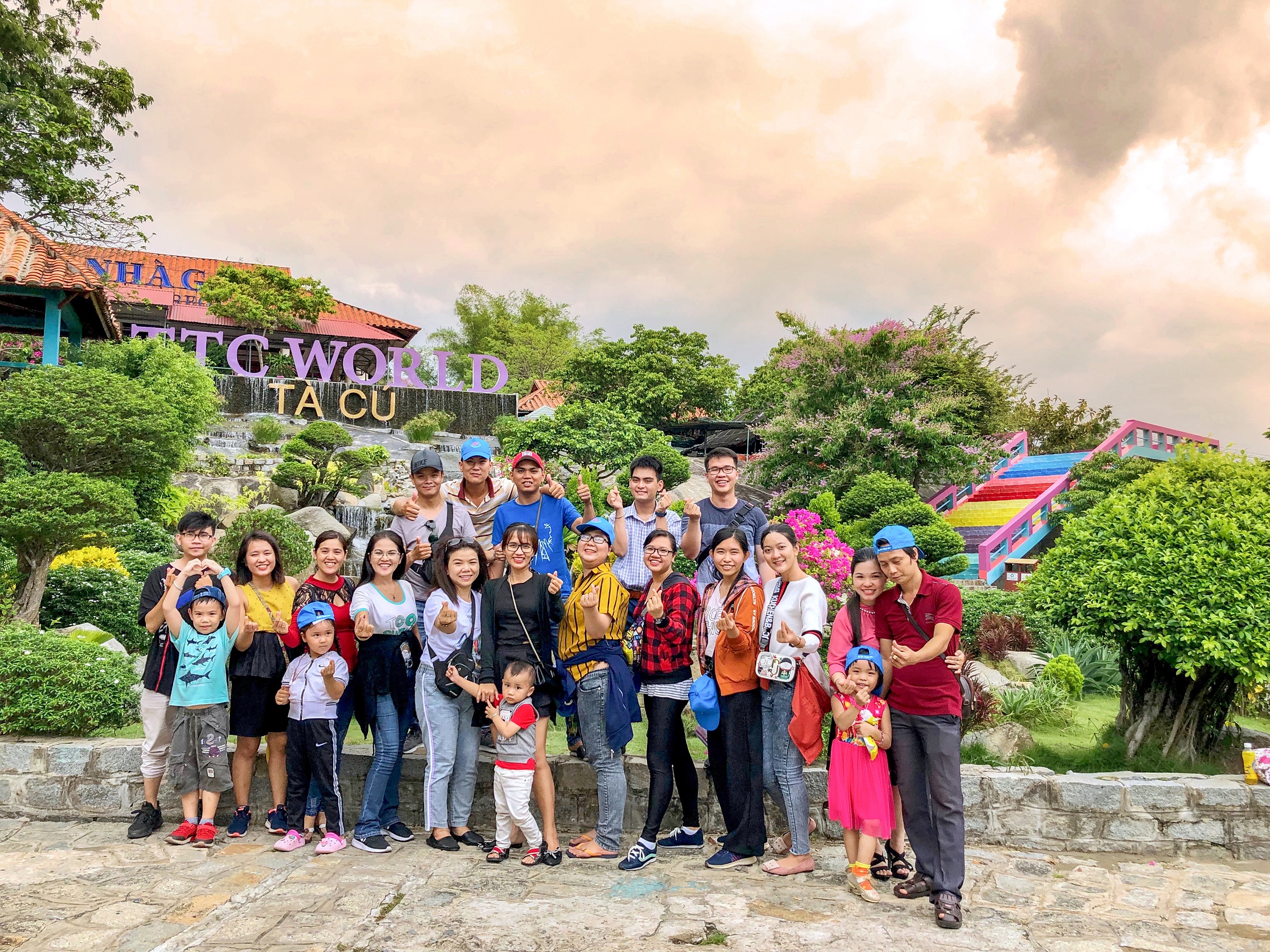Tour  Ghép: HCM - Phan Thiết -  Mũi Né ( BCVG03)