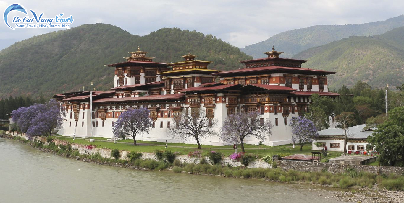 TU VIỆN PUNAKHA DZONG